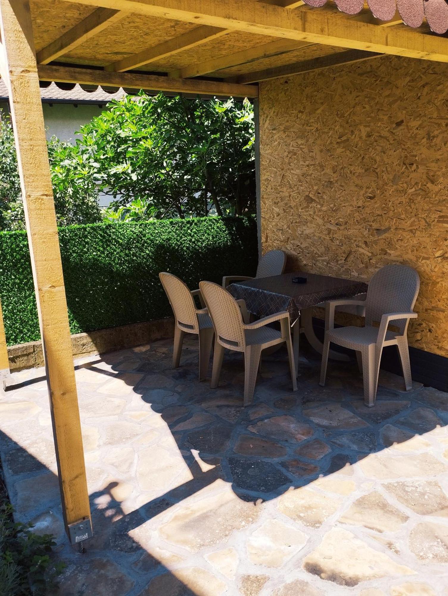 Apartman Kutak Pirot Exterior foto